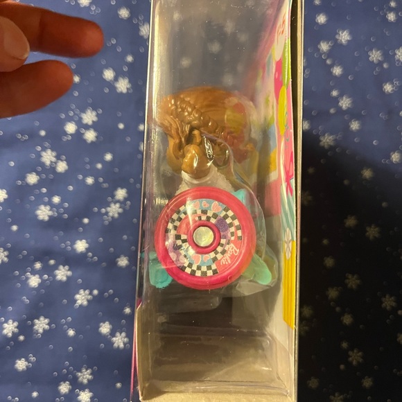 2036 - OTT Fisher-Price Barbie “Little People” Birthday Party Figures Set - Picture 8 of 8